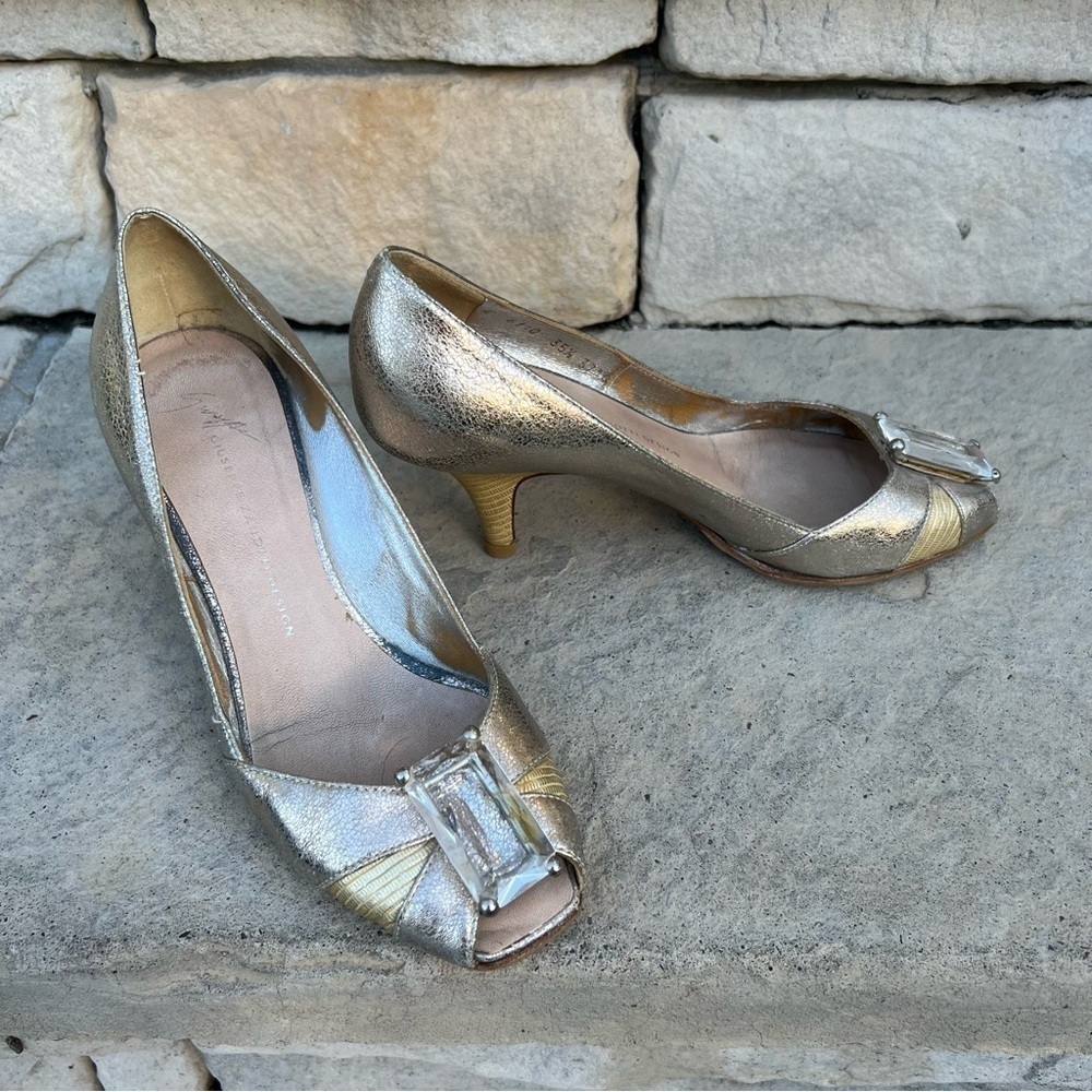 GIUSEPPE Zanotti design 2.5" heel peep toe pumps heels Sz 35.5 made in Italy